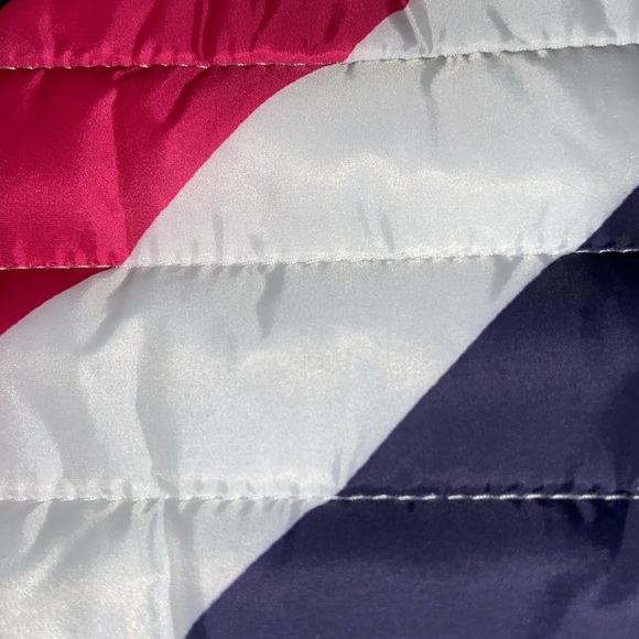 Estée Lauder Cosmetic Case - Picture 7 of 10